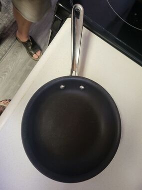 Emeril All-Clad 8.5” Frying Sauté Pan Skillet, Hard Anodized Nonstick Coating